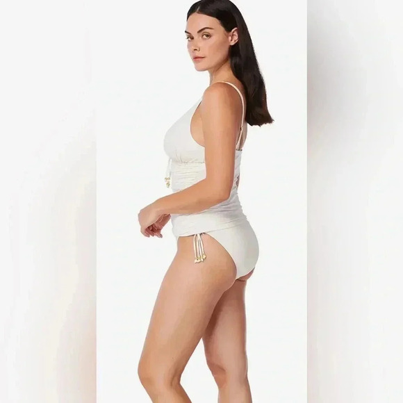 Bleu Rod Beattie Glam Stand Over-The-Shoulder D Tankini Swimsuit - Picture 3 of 14